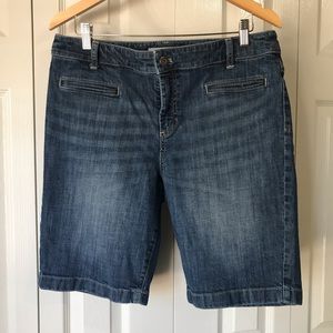 CHICO’S 2 Platinum Denim